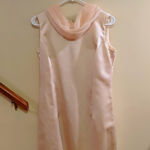 Formal Sheath Full Length Gown - Picture 2 of 11